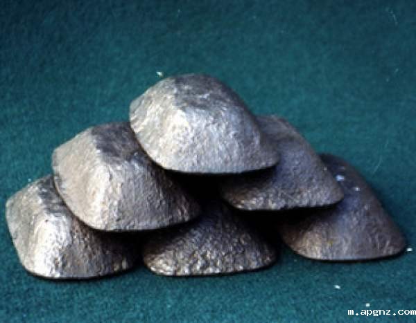 11月1日铸造生铁、废钢价格