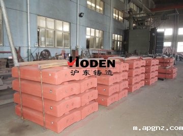 如何提高板锤的耐用性能？