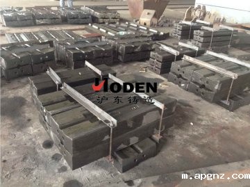 江苏铸造厂家教你在应用板锤的时候需要注意哪